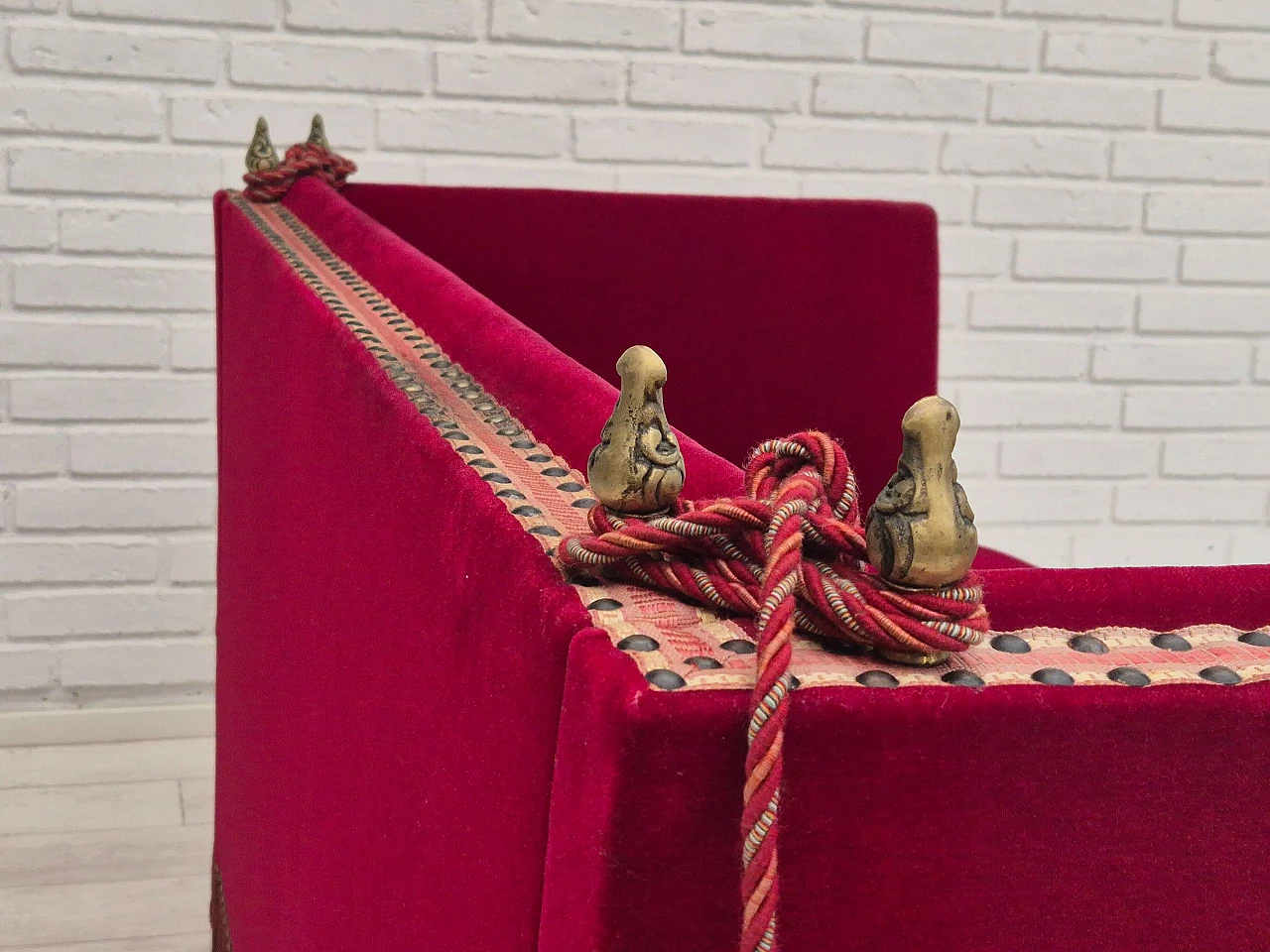 Danish velvet two-seater sofa with fold-down armrests, 1960s 10