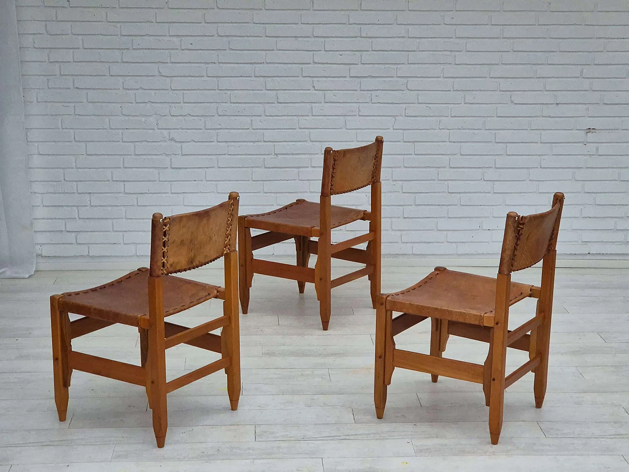 3 Oak and leather chairs by Werner Biermann for Arte Sano, 1960s 5