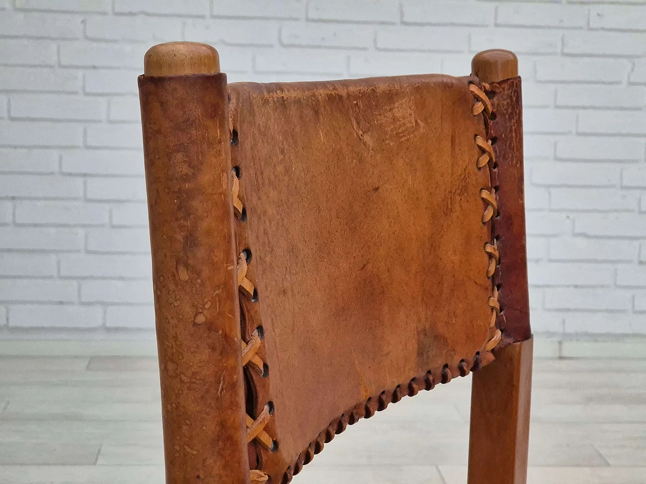 3 Sedie in quercia e cuoio di Werner Biermann per Arte Sano, anni '60 8