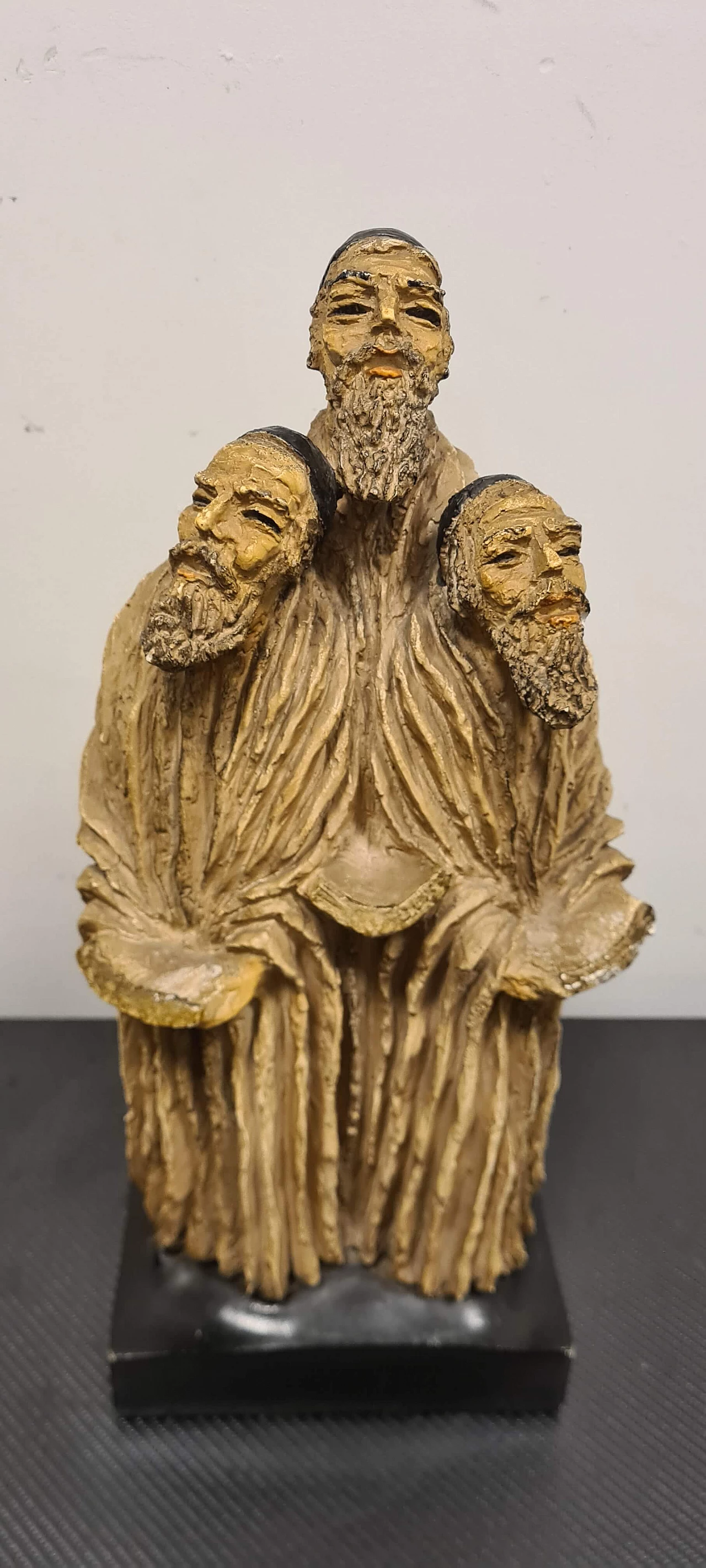 Enamelled stoneware sculpture depicting Jewish singing trio, 1960s 9