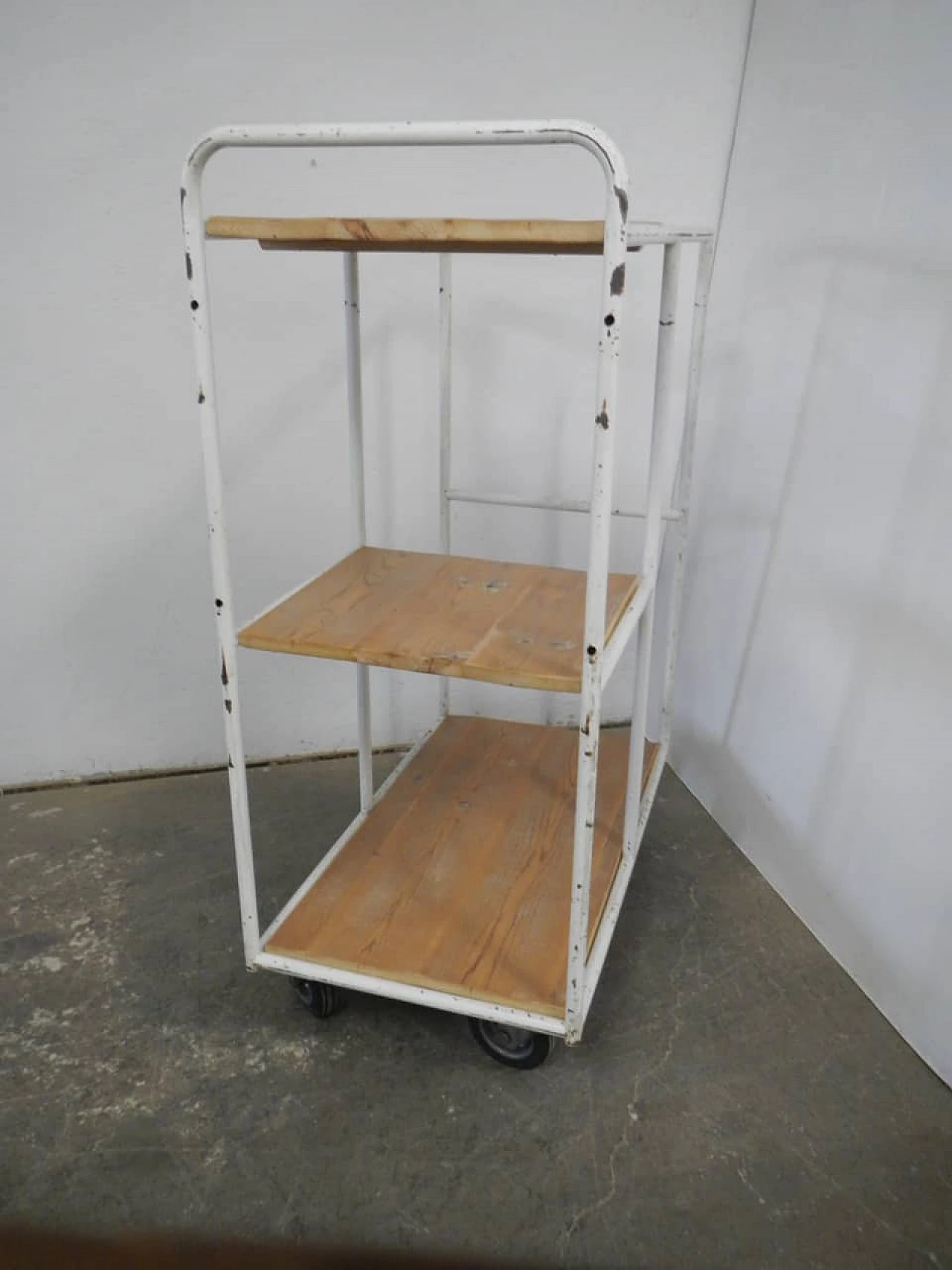 Cart with fir shelves, 1970s 4