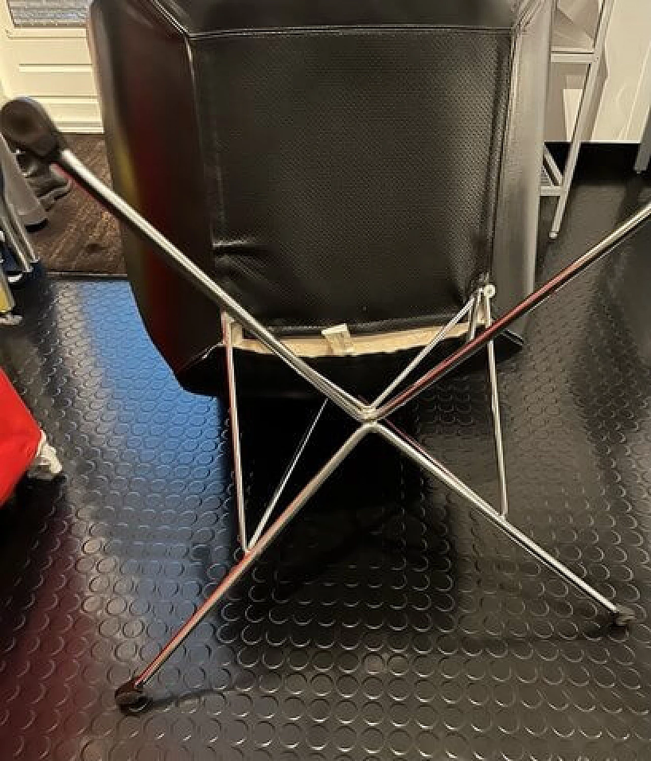 Mylord armchair in black leather by Alfredo Häberli for Zanotta 6