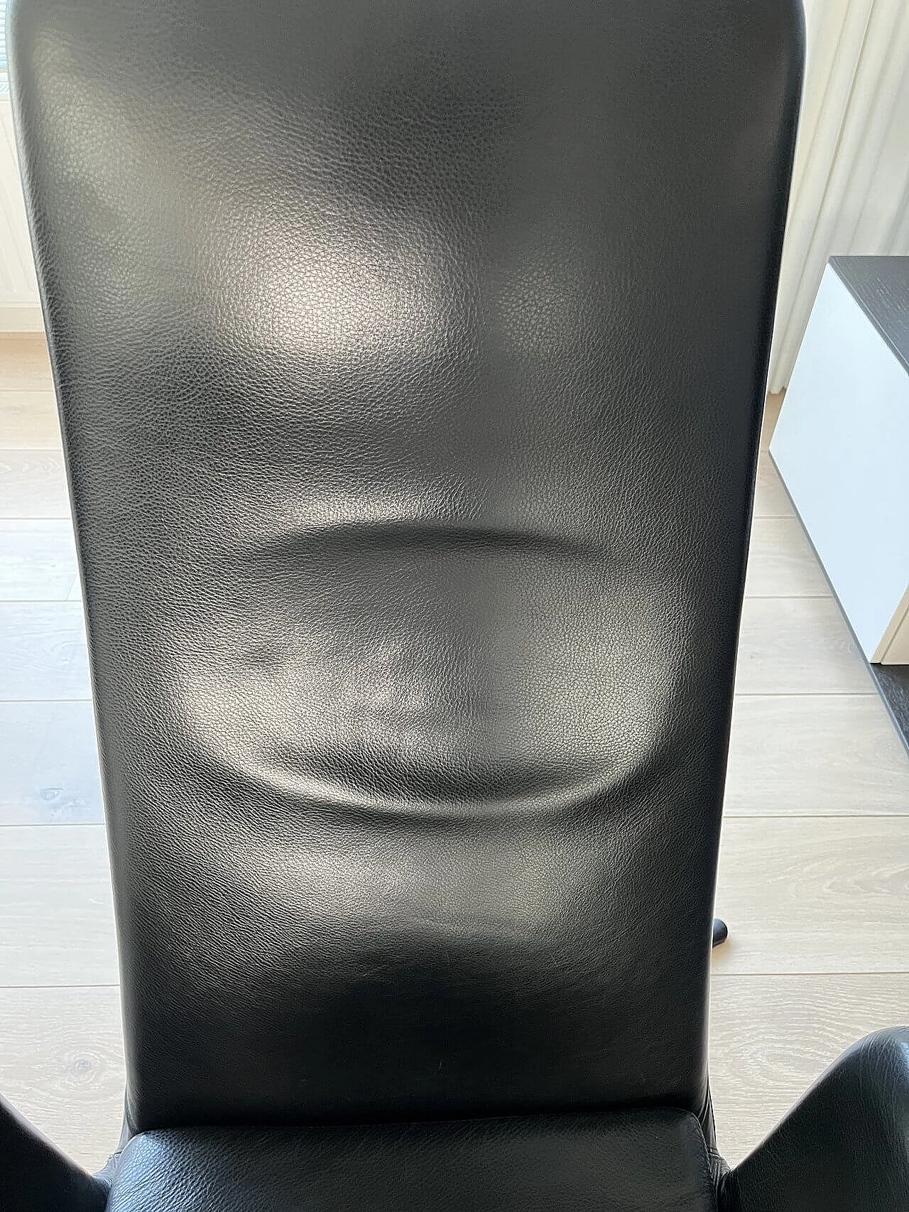 Mylord armchair in black leather by Alfredo Häberli for Zanotta 13