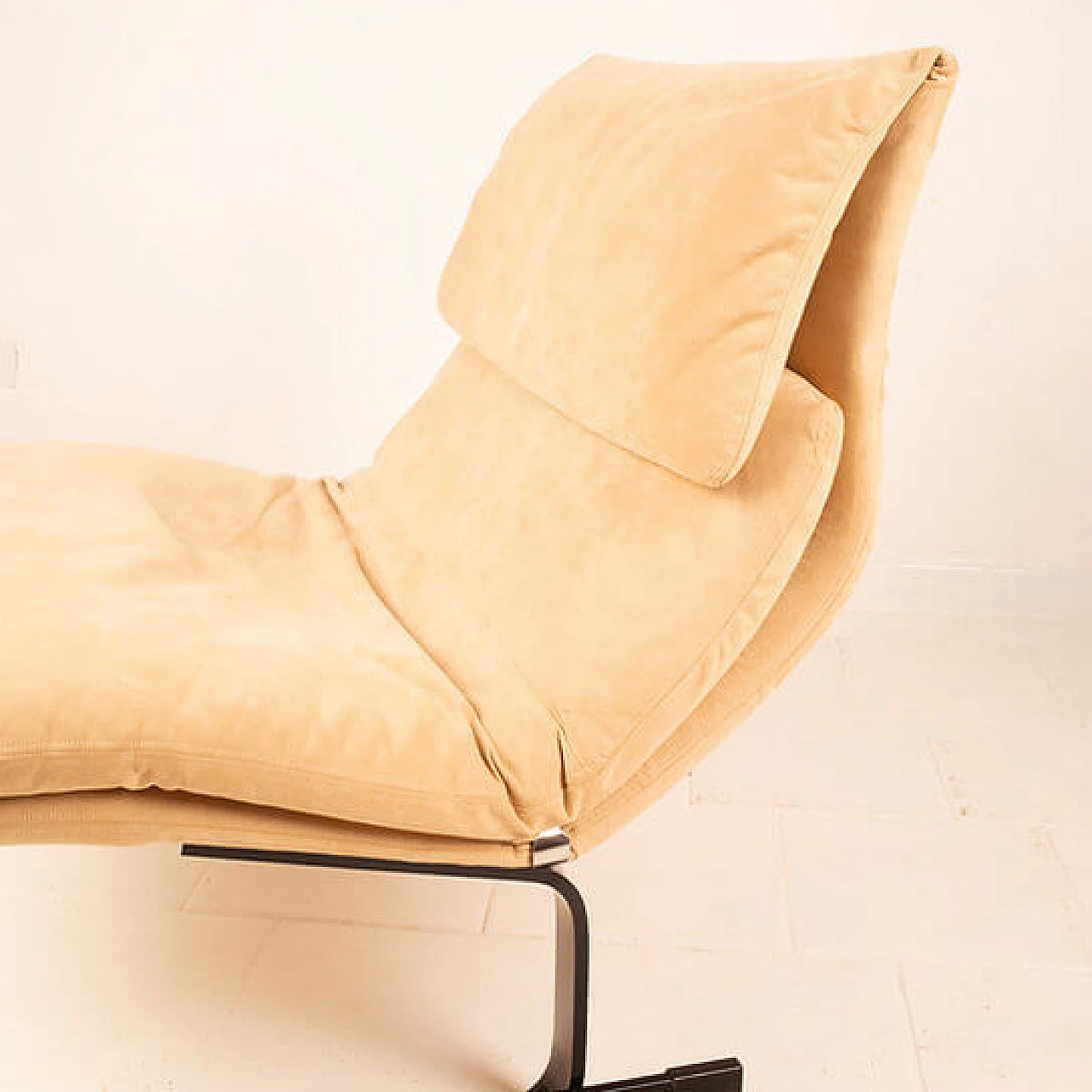 Wave armchair by Giovanni Offredi for Saporiti, 1970s 3