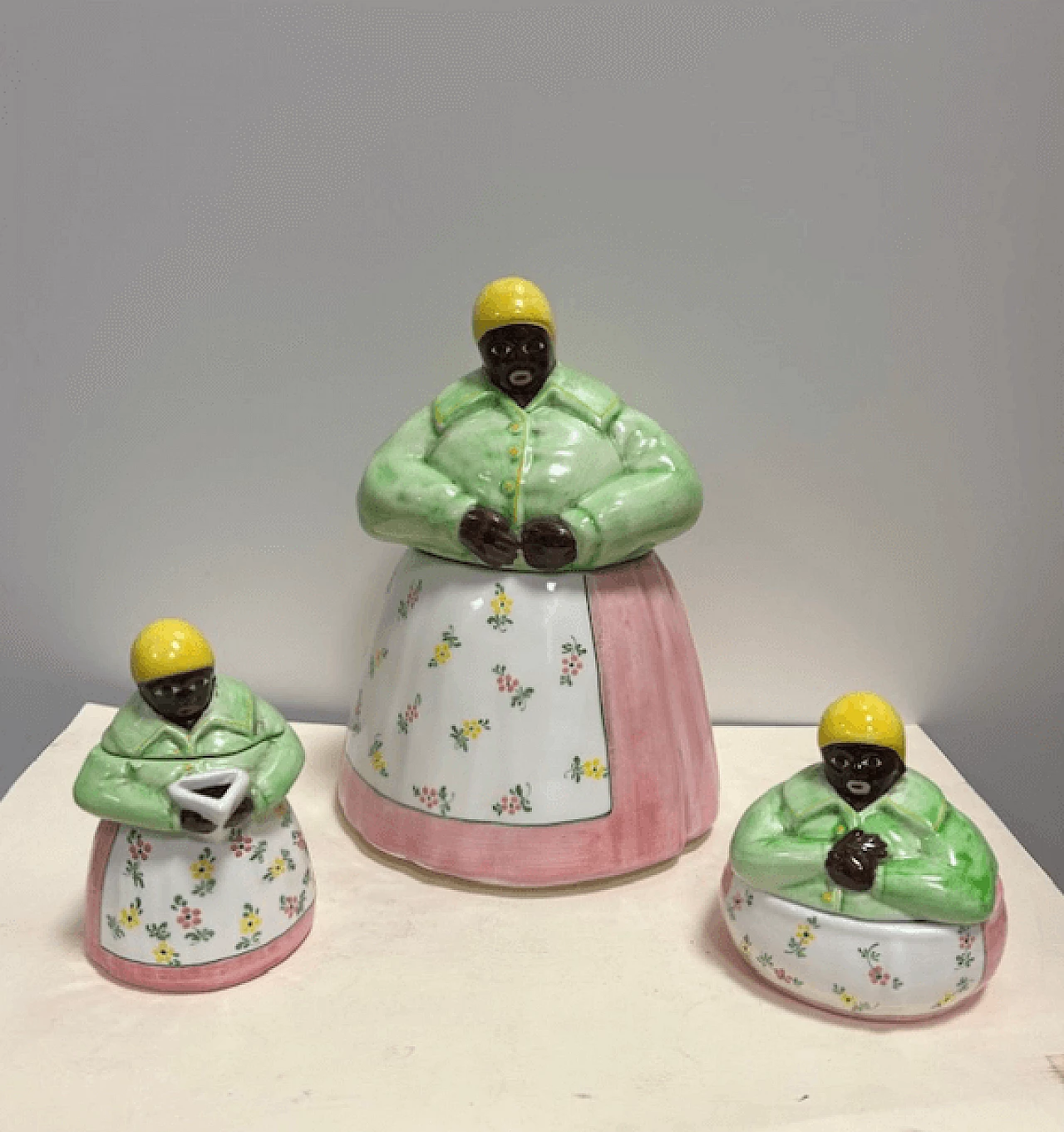 3 ESTE porcelains Mammy series, biscuit bowl, sugar bowl and milk jug, late 20th century 2