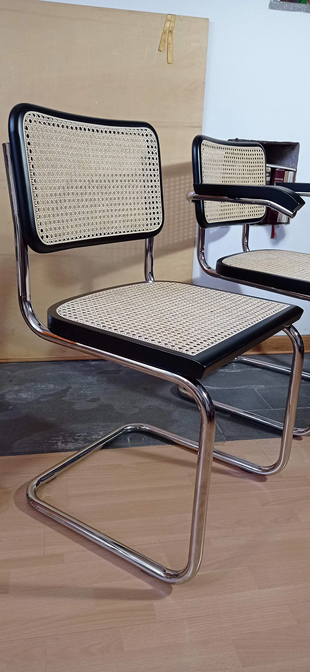 Coppia di poltrone e coppia di sedie Cesca B3 di Marcel Breuer per MDF Italia, anni '90 82