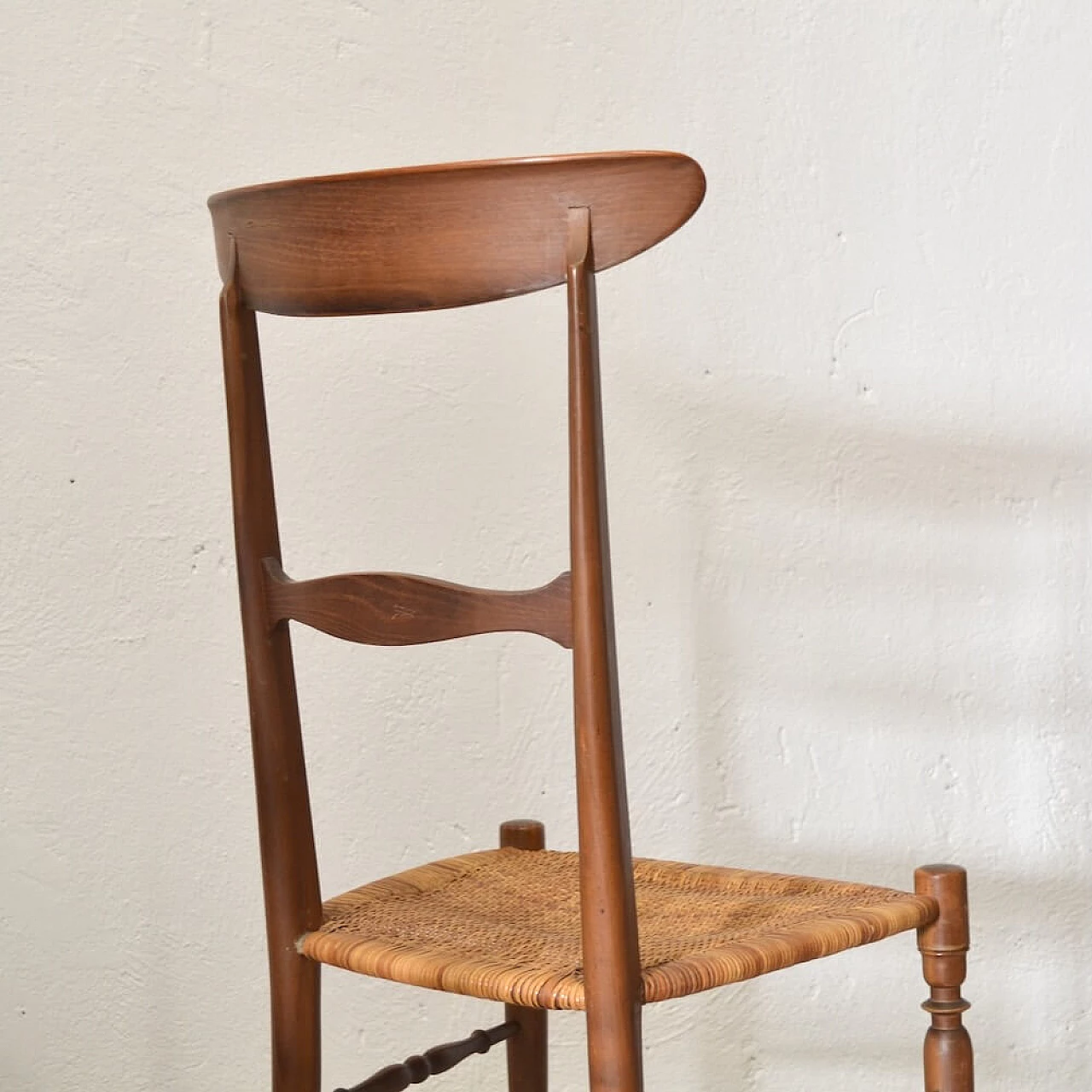 5 Chiavari chairs in wood and woven straw, 1950s 8