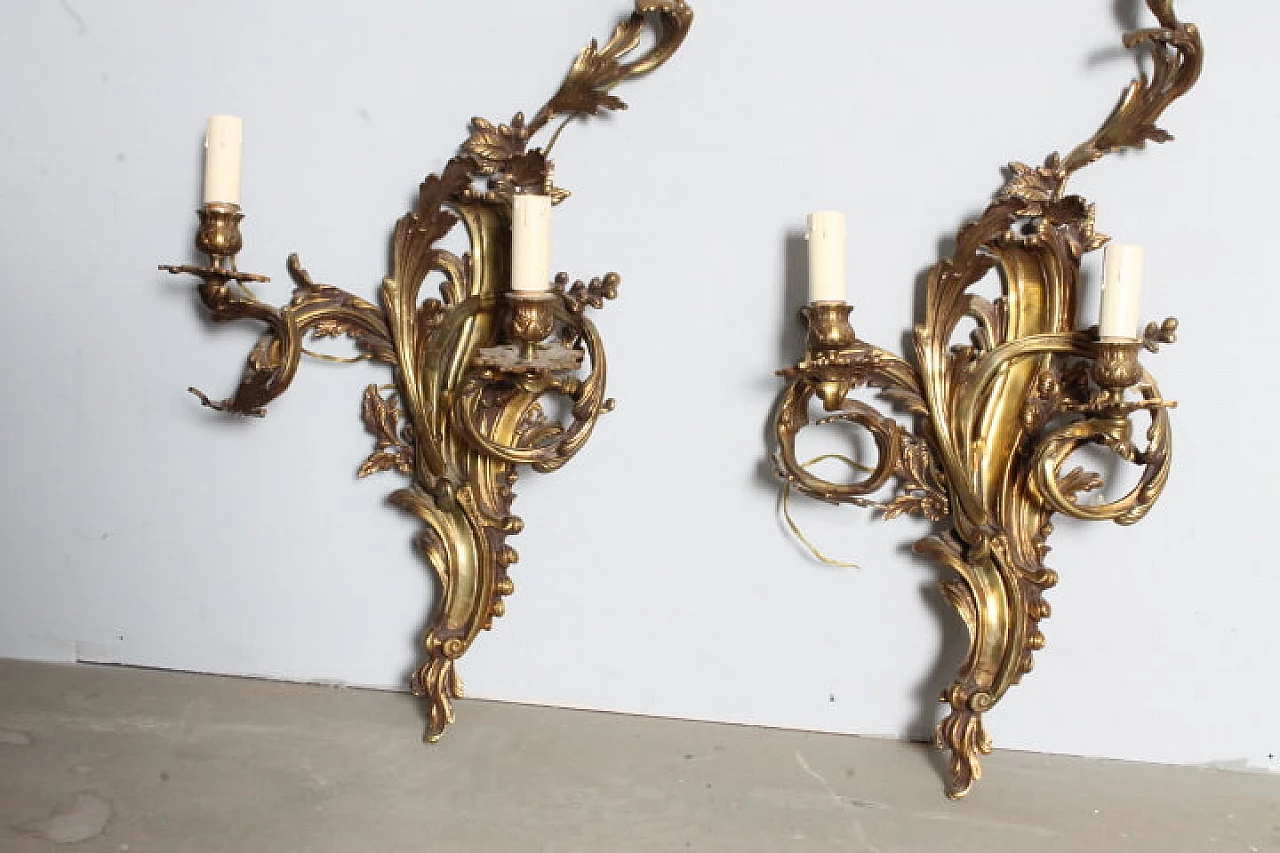 Pair of Louis XVI style bronze wall lights, late 19th century 5