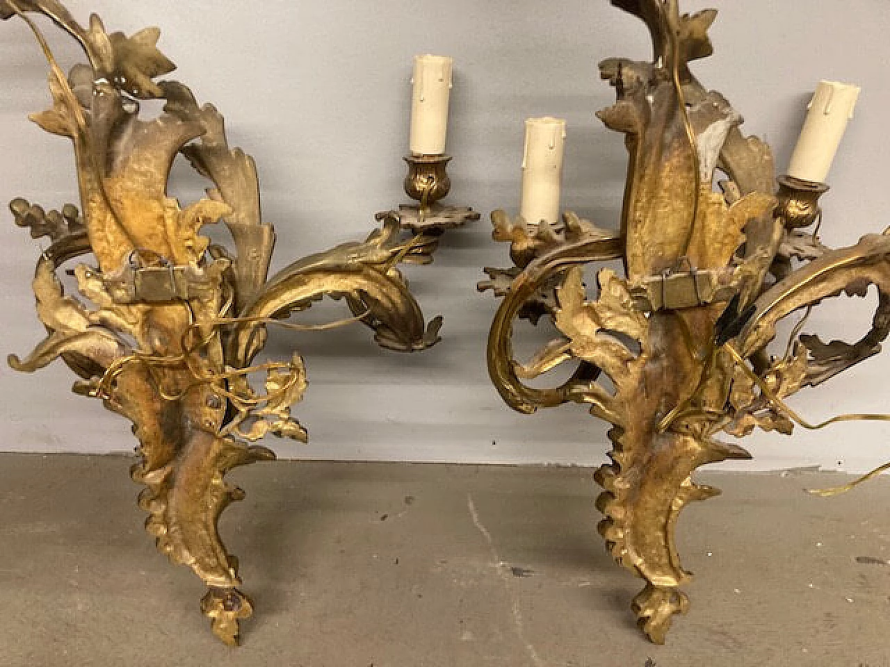 Pair of Louis XVI style bronze wall lights, late 19th century 14