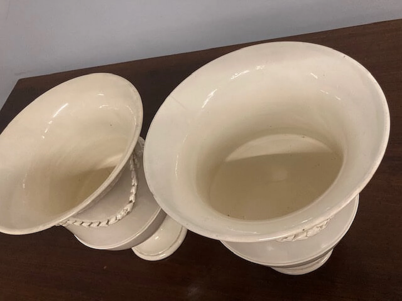 Pair of Victorian glazed ceramic vases, 19th century 6