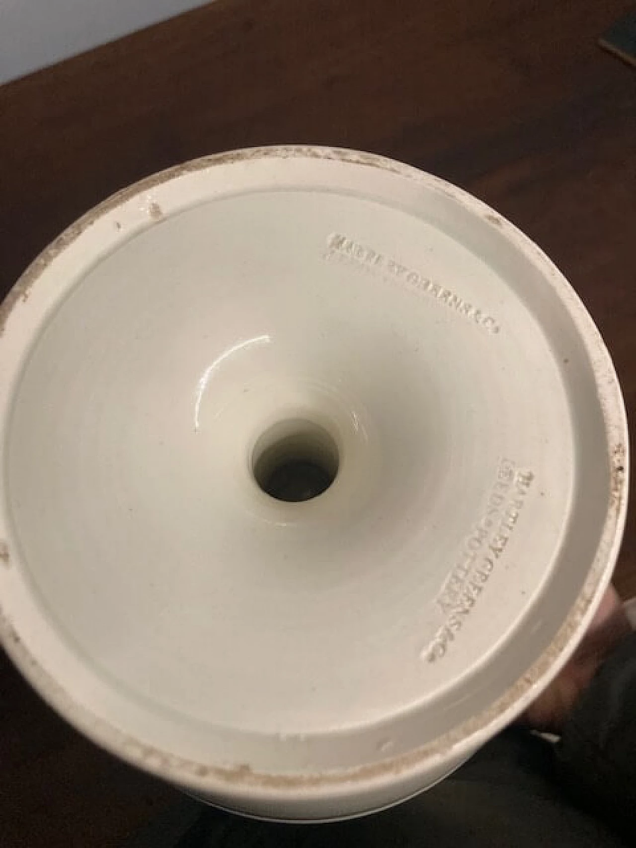 Pair of Victorian glazed ceramic vases, 19th century 8