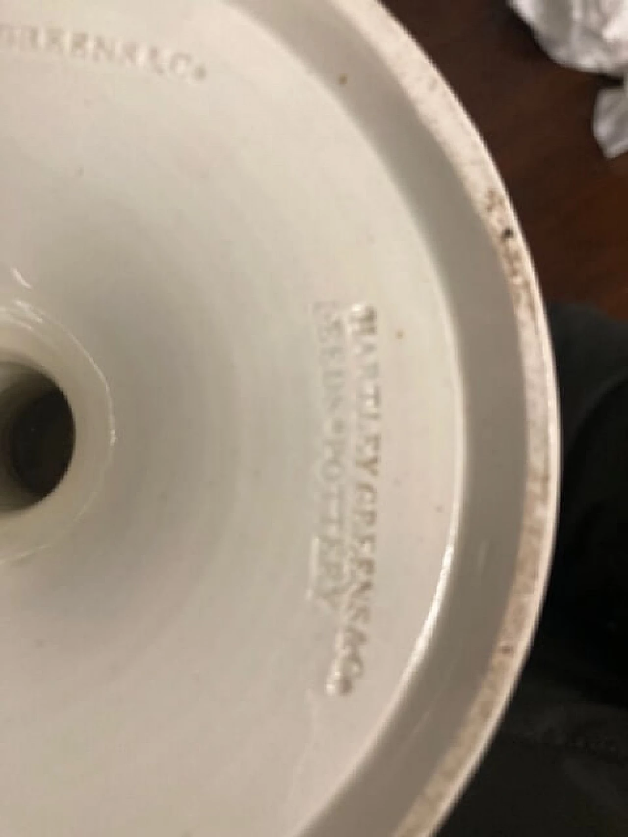 Pair of Victorian glazed ceramic vases, 19th century 9