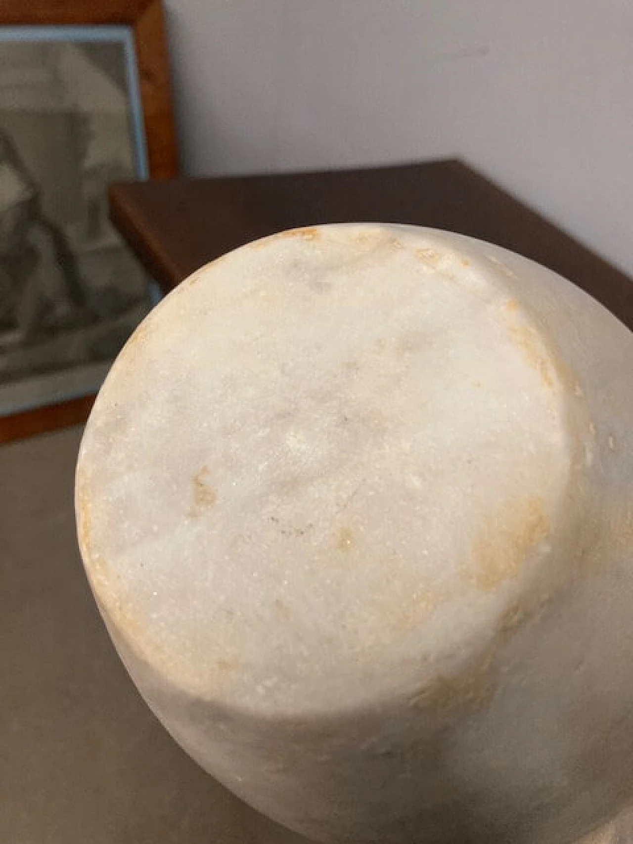 Marble apothecary mortar, 19th century 10