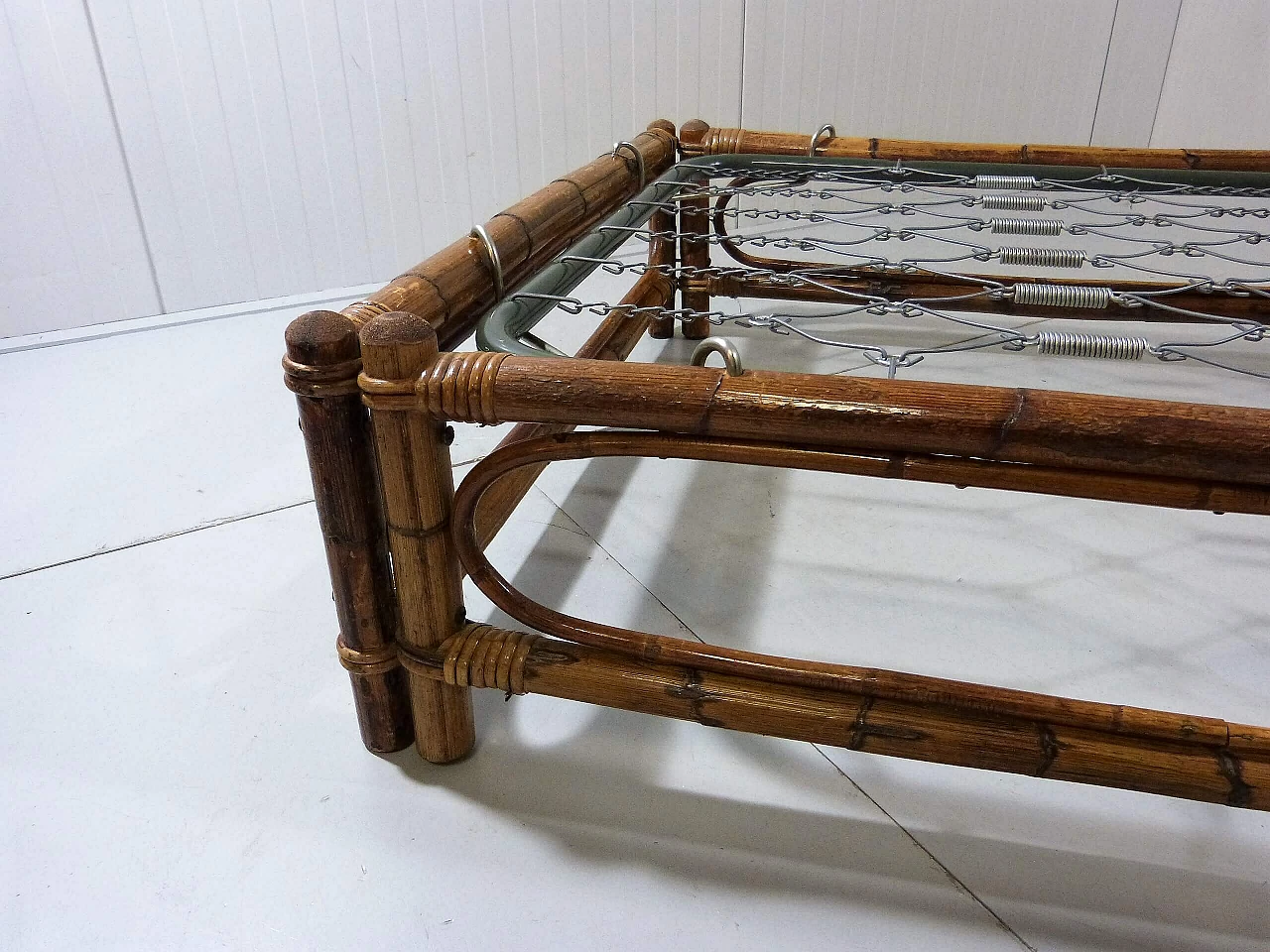 Brown varnished rattan daybed, 1970s 10