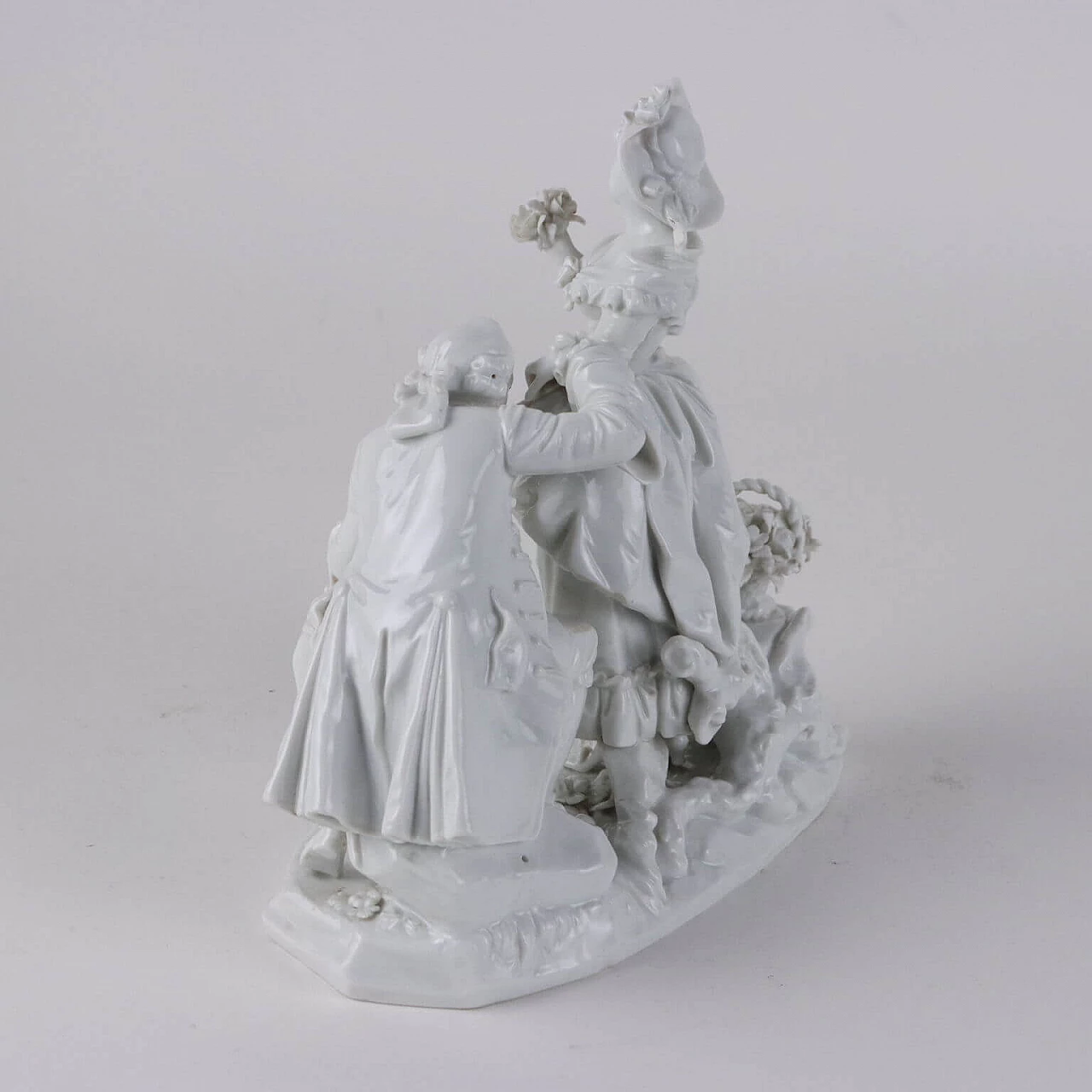 Gallant couple sculpture, Capodimonte porcelain, late 19th century 6