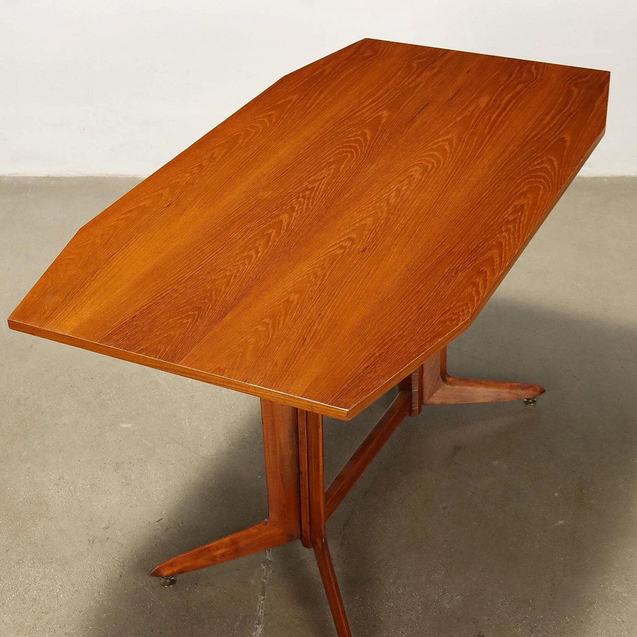 Tavolo con base in faggio tinto e piano in legno impiallacciato teak, anni '60 7