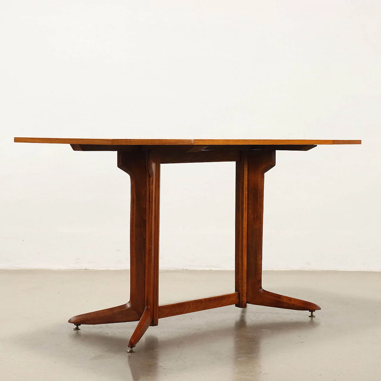 Tavolo con base in faggio tinto e piano in legno impiallacciato teak, anni '60 8