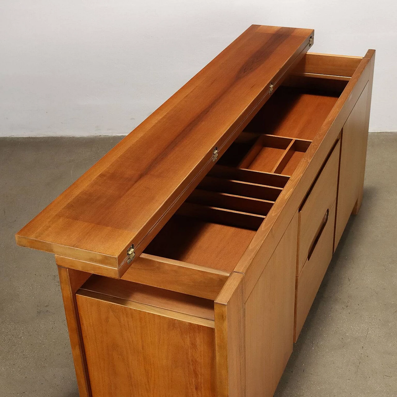Walnut veneered sideboard with compartment top, 1970s 3