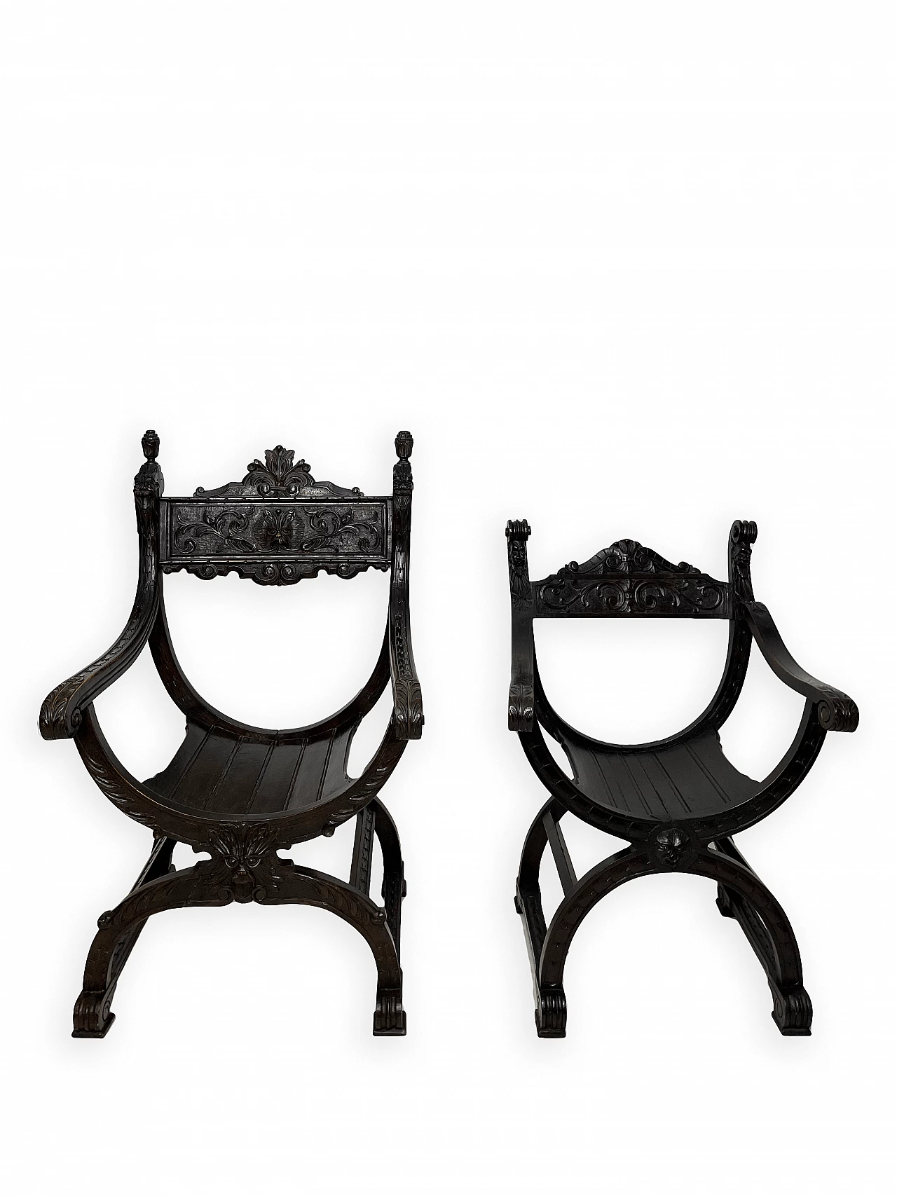 Pair of Renaissance style Savonarola armchairs, late 19th century 1