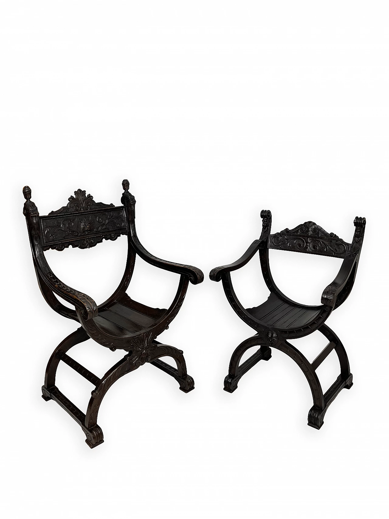 Pair of Renaissance style Savonarola armchairs, late 19th century 5