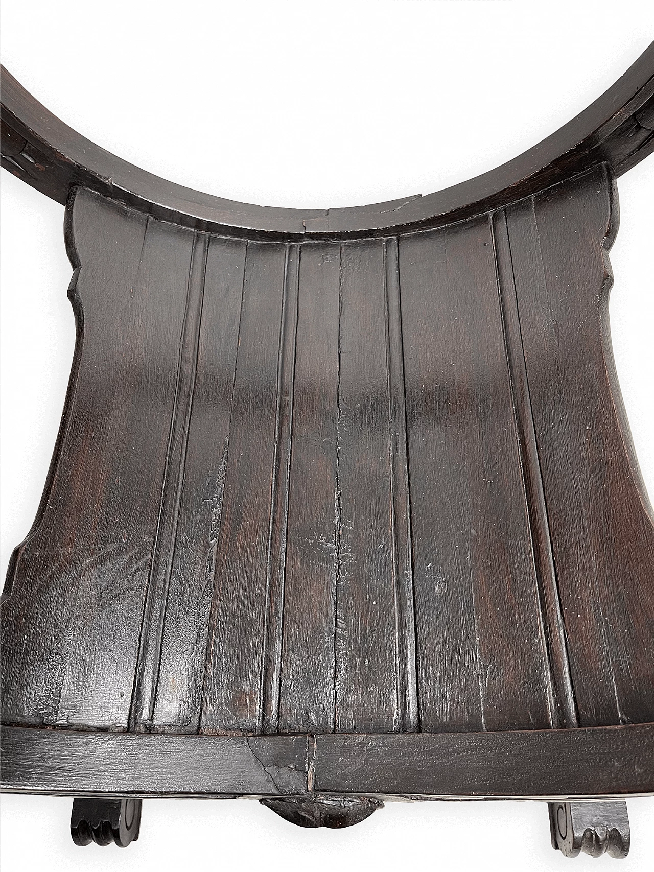 Pair of Renaissance style Savonarola armchairs, late 19th century 26