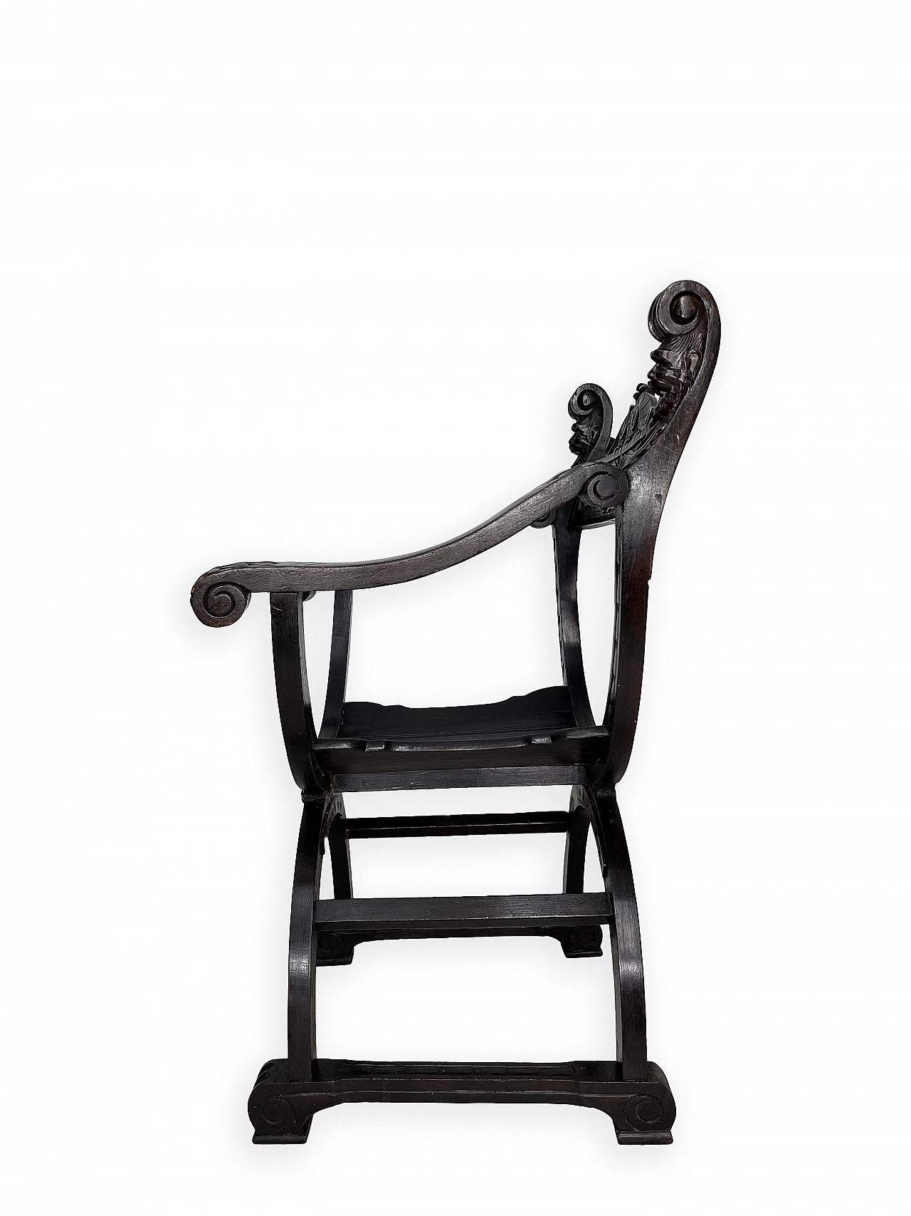 Pair of Renaissance style Savonarola armchairs, late 19th century 29
