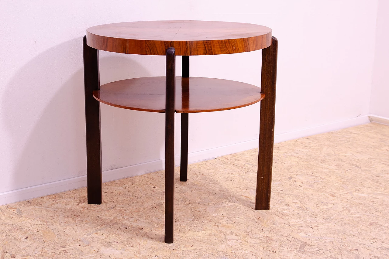 Czechoslovakian Art Deco round walnut coffee table, 1930s 3