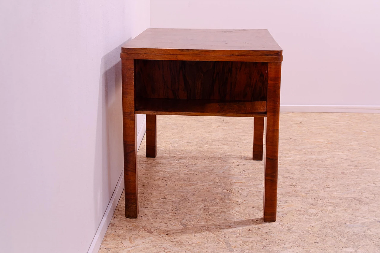 Czechoslovakian Art Deco walnut coffee table with drawers, 1930s 8