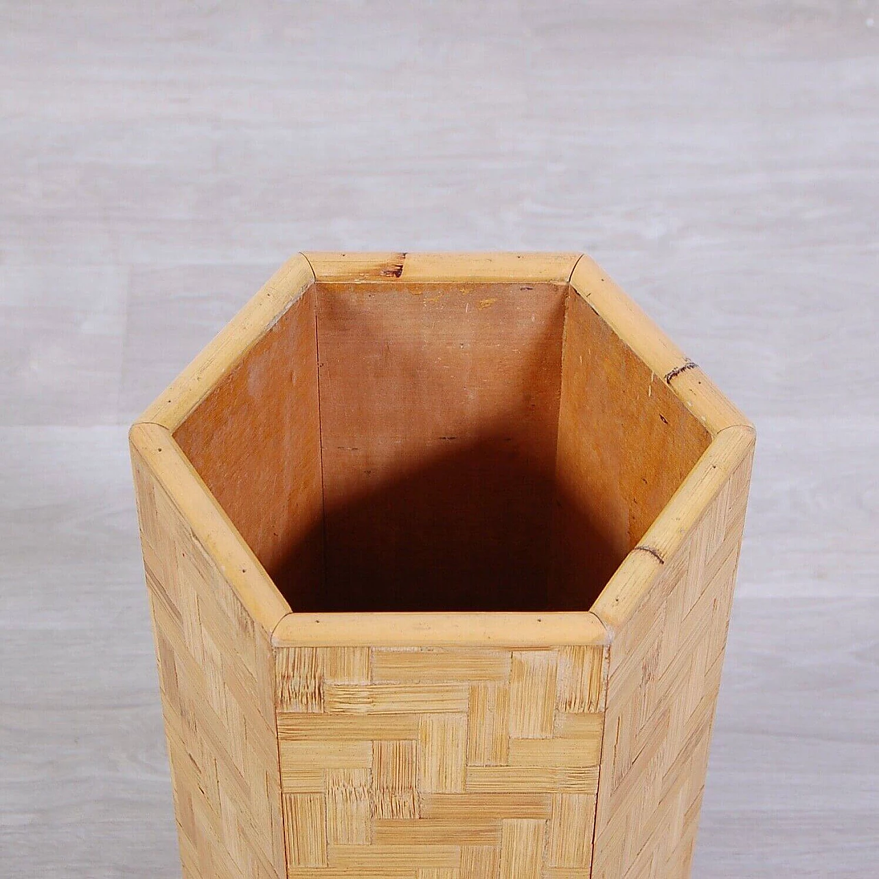 Hexagonal umbrella stand in wood and bamboo, 1970s 9