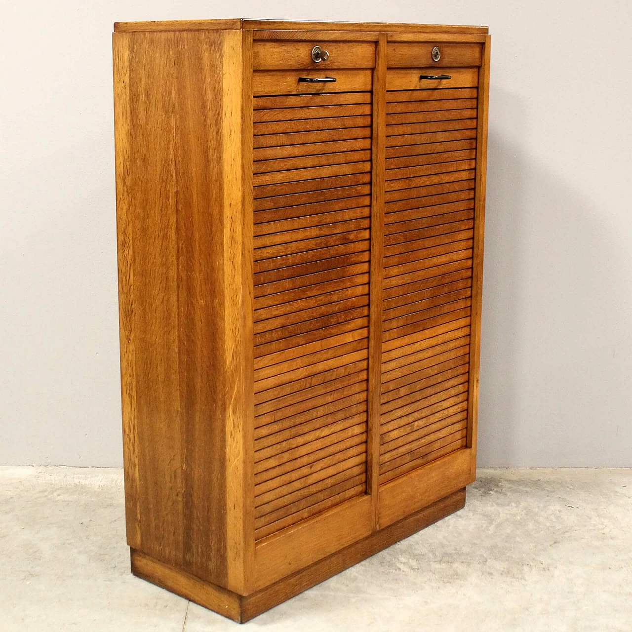 Oak filing cabinet with shutter, early 20th century 5