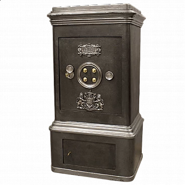 Iron safe, late 19th century