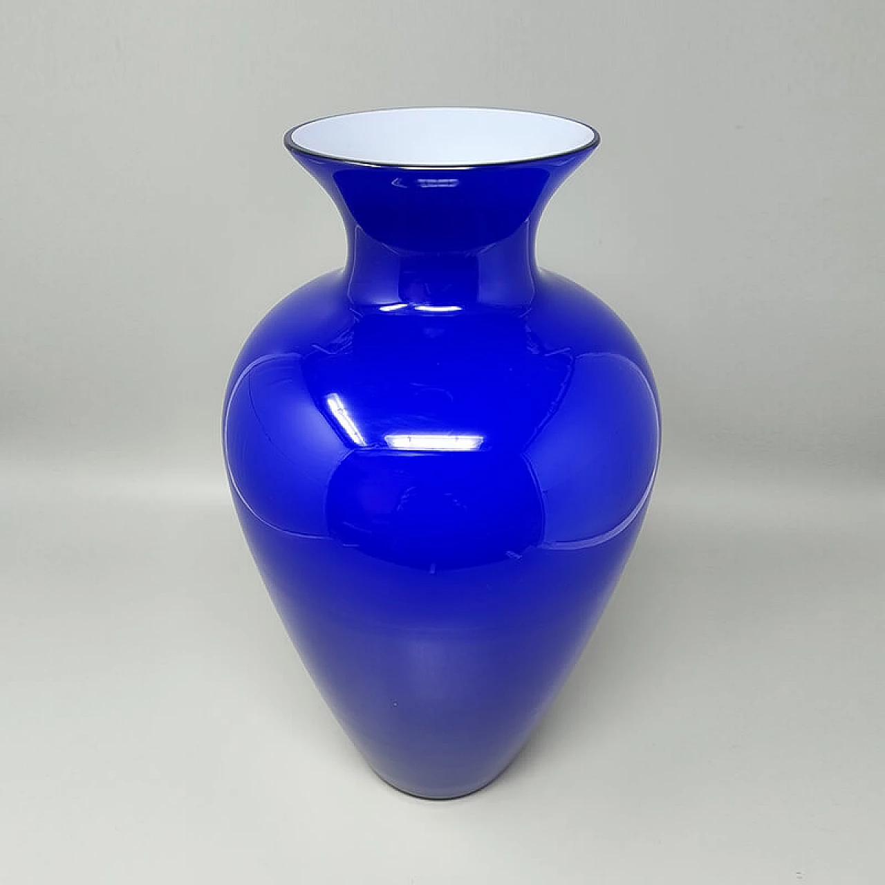 Blue glass vase by Ind. Vetraria Valdarnese, 1970s 3