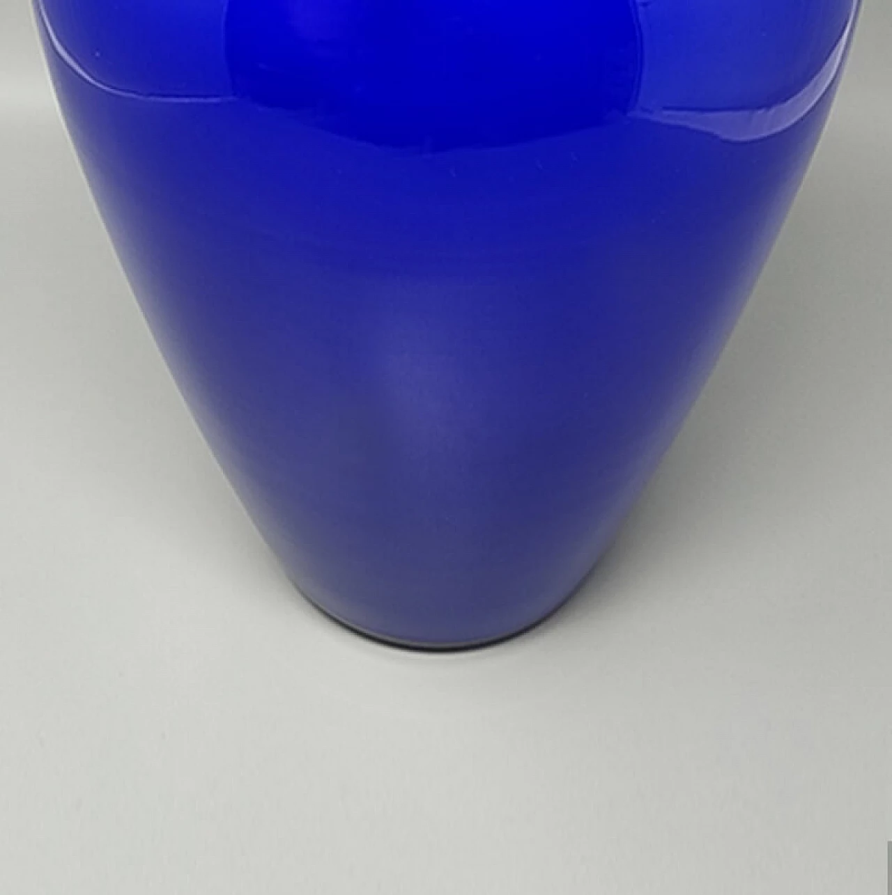 Vaso in vetro blu di Ind. Vetraria Valdarnese, anni '70 9