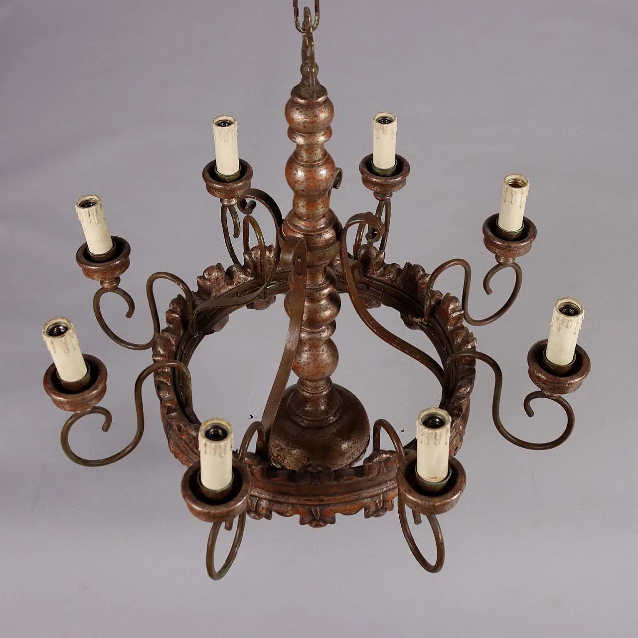 Turned wooden chandelier with eight metal arms 3