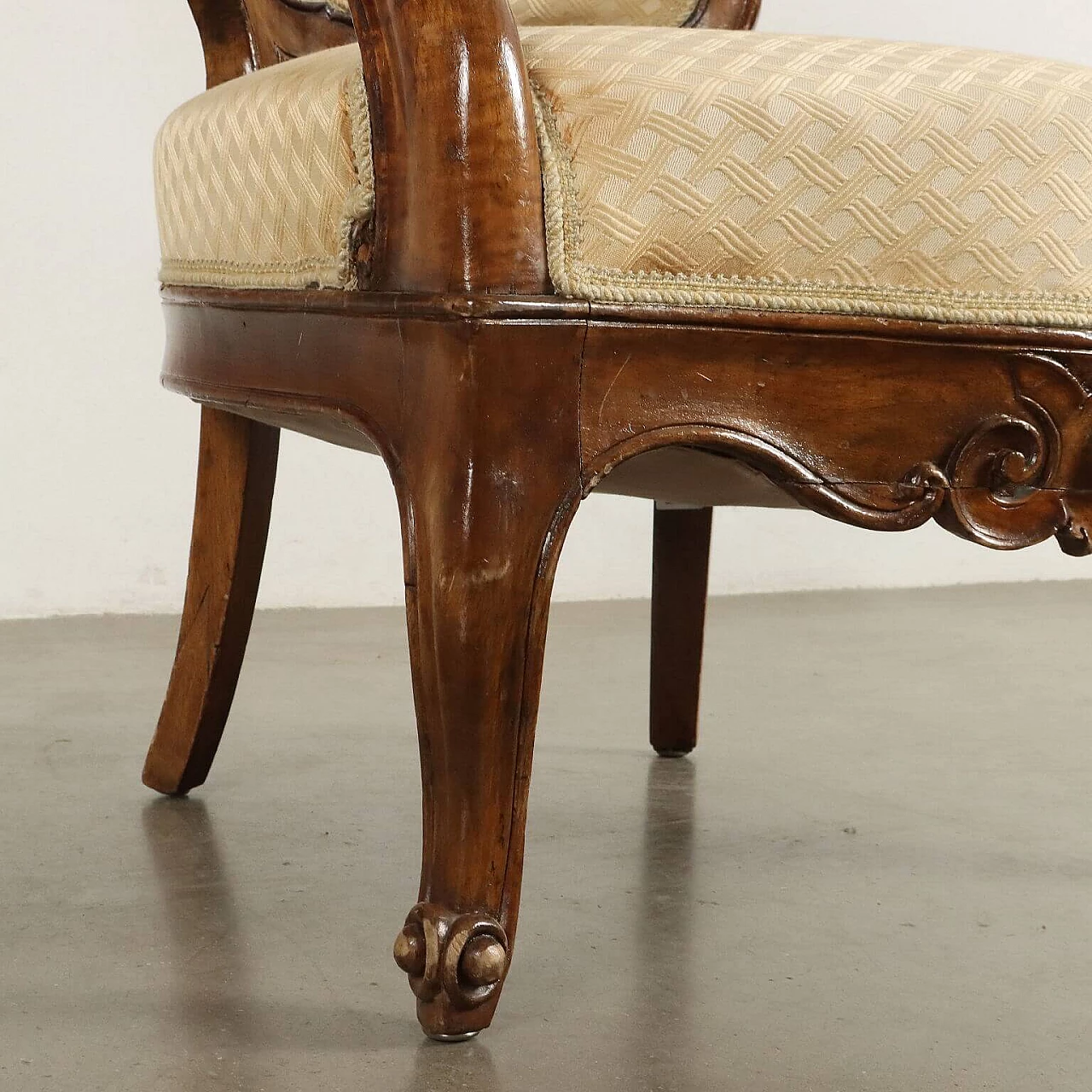 Louis Philippe walnut and fabric armchair, third quarter of the 19th century 9