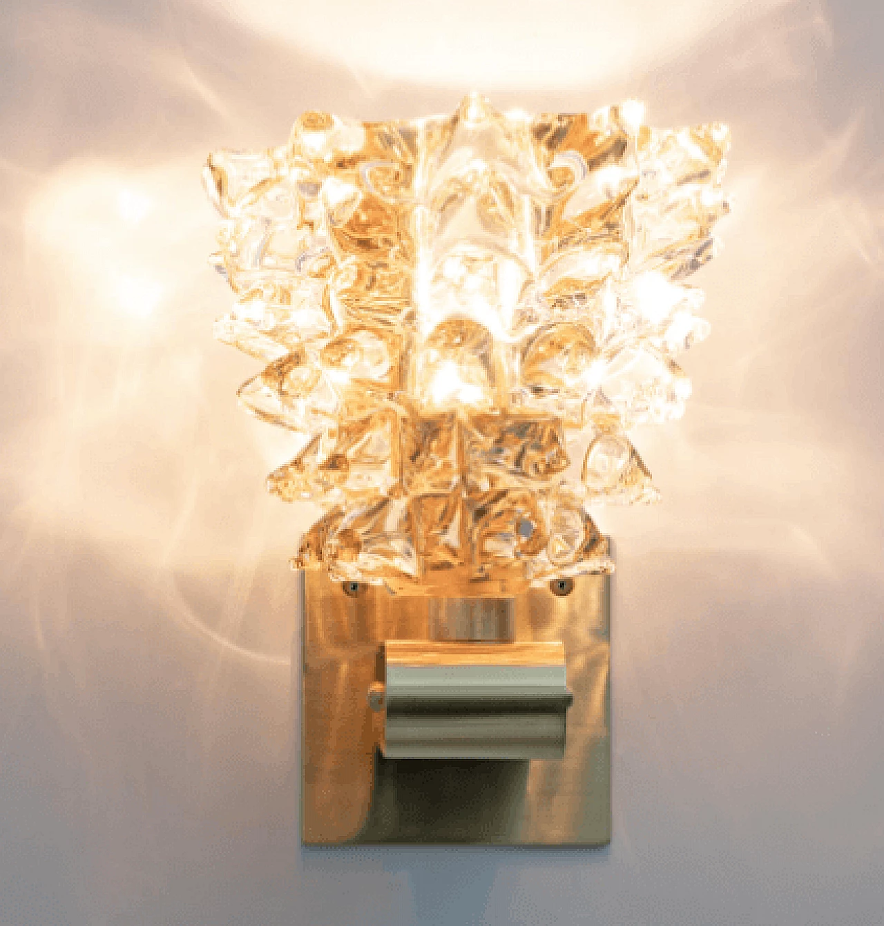 Coppia di applique in ottone e vetro di Murano rostrato, anni '90 3