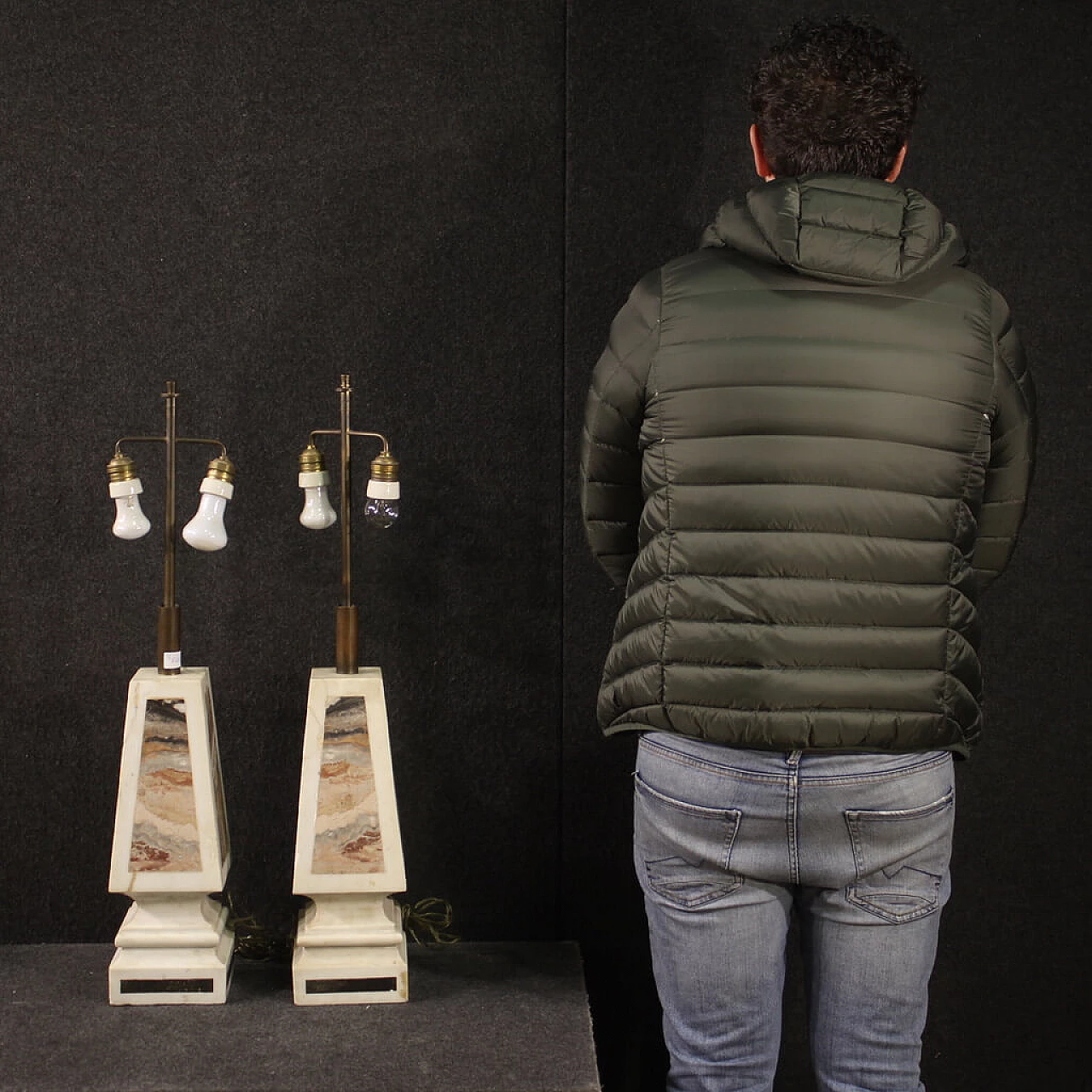 Pair of white marble table lamps with polychrome inserts, 1960s 3