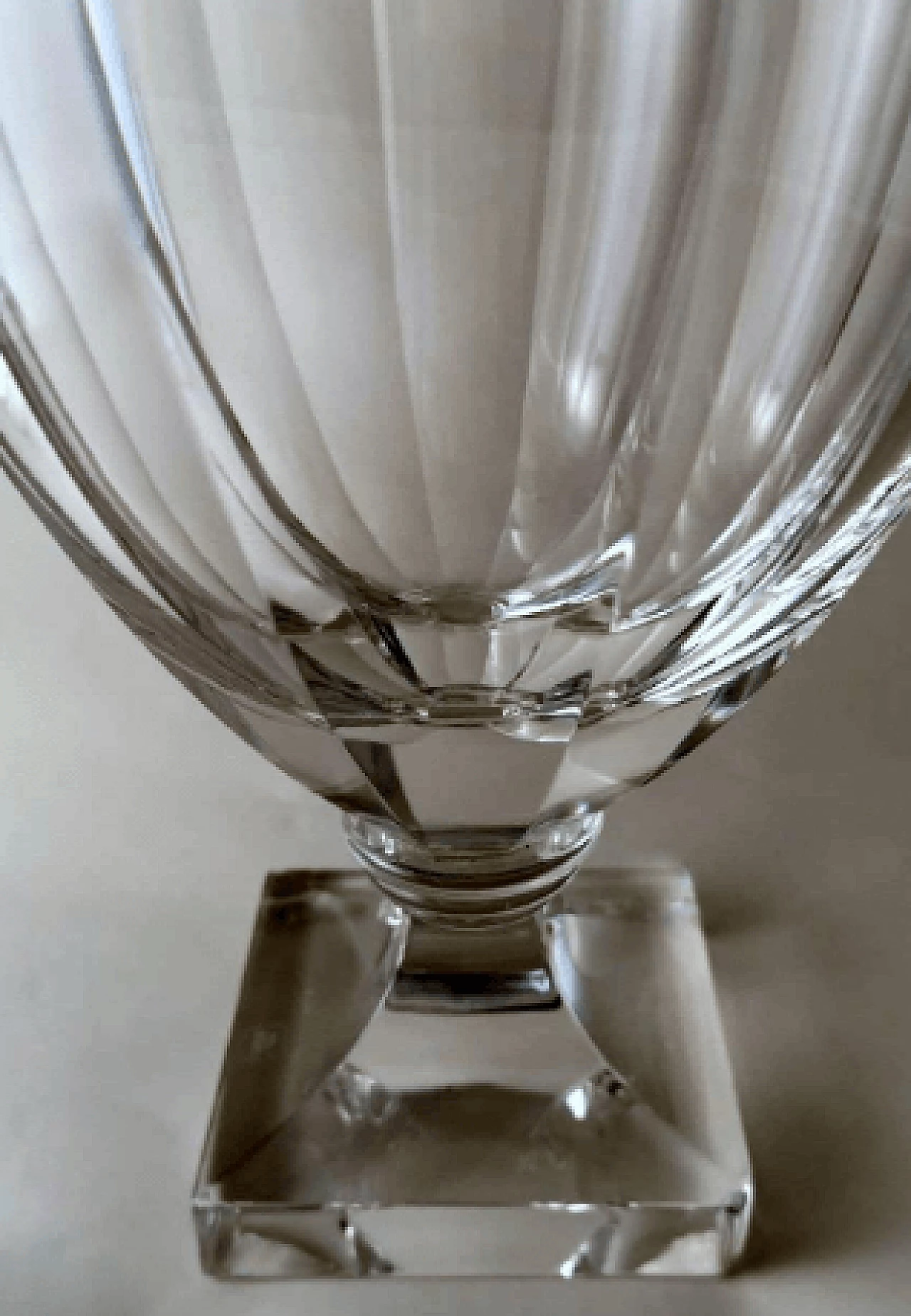 Swedish crystal tulip vase, 1980s 17