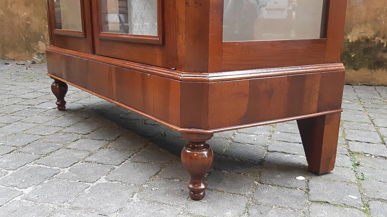 Emilian walnut glass cabinet, second half of the 19th century 4