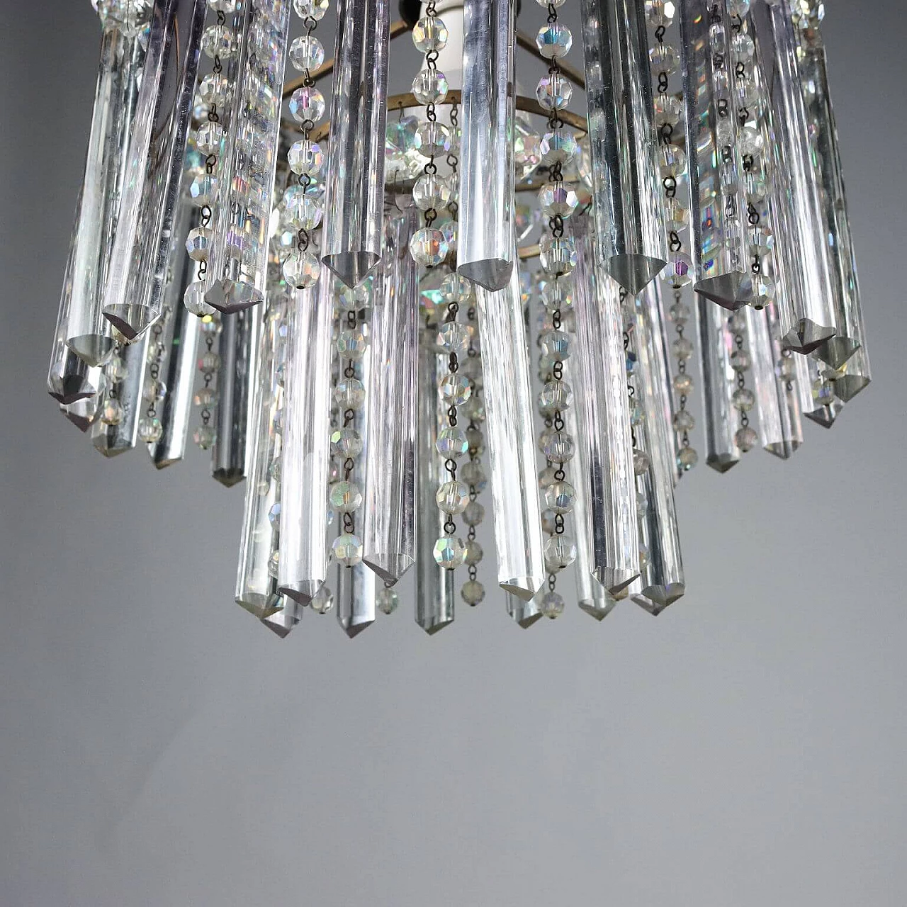 Coppia di Lampadari con pendenti in cristallo e perline in vetro 7