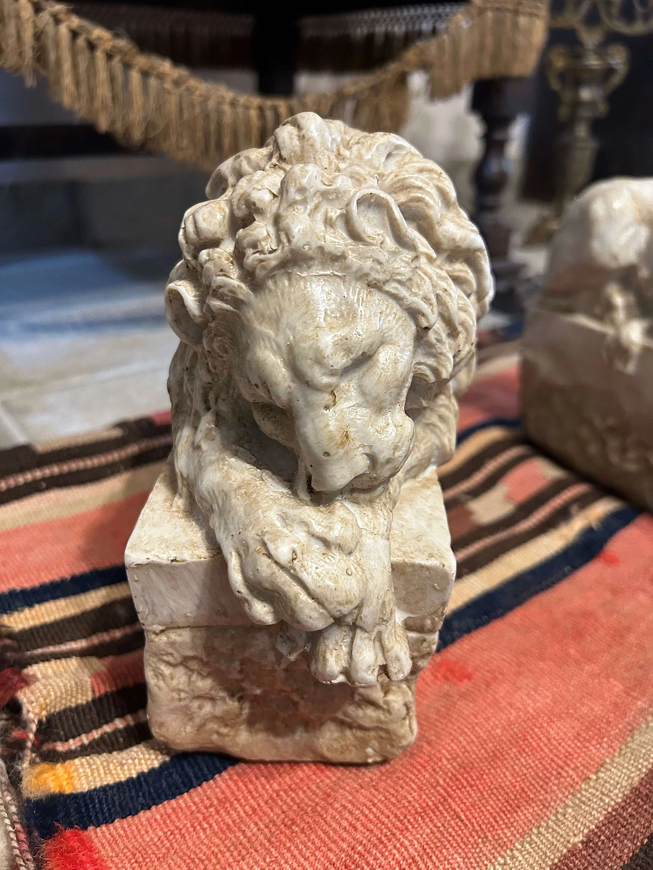 Leoni, copia da Canova, coppia di sculture in polvere di marmo 2