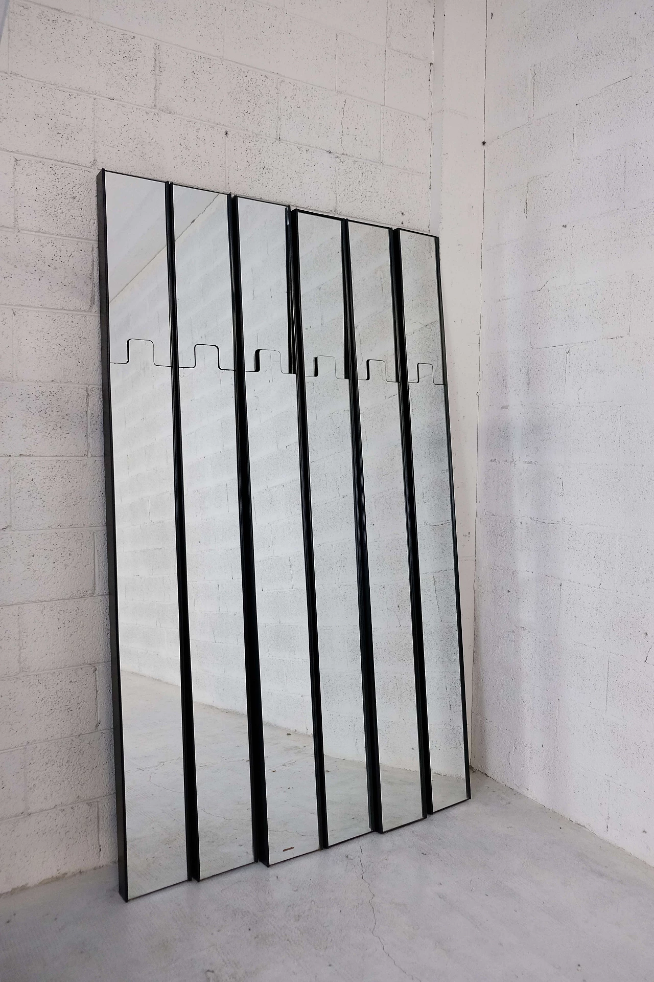 6 Specchi modulari Gronda con appendiabiti di Luciano Bertoncini per Elco, anni '70 4