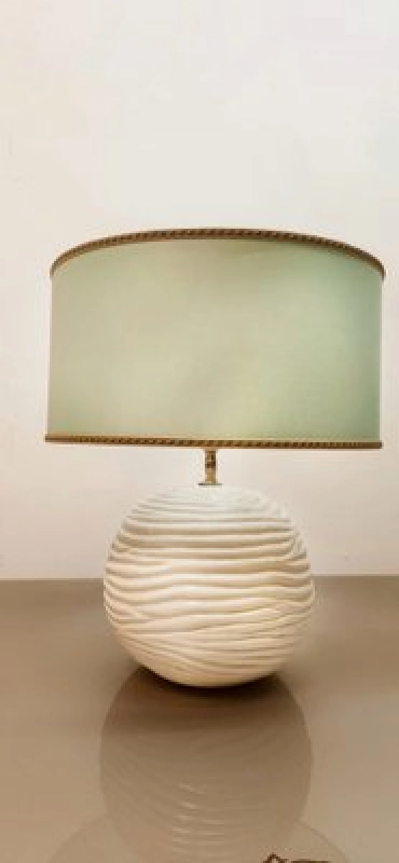Lampada da tavolo in ceramica bianca con paralume verde acqua, anni '60 2
