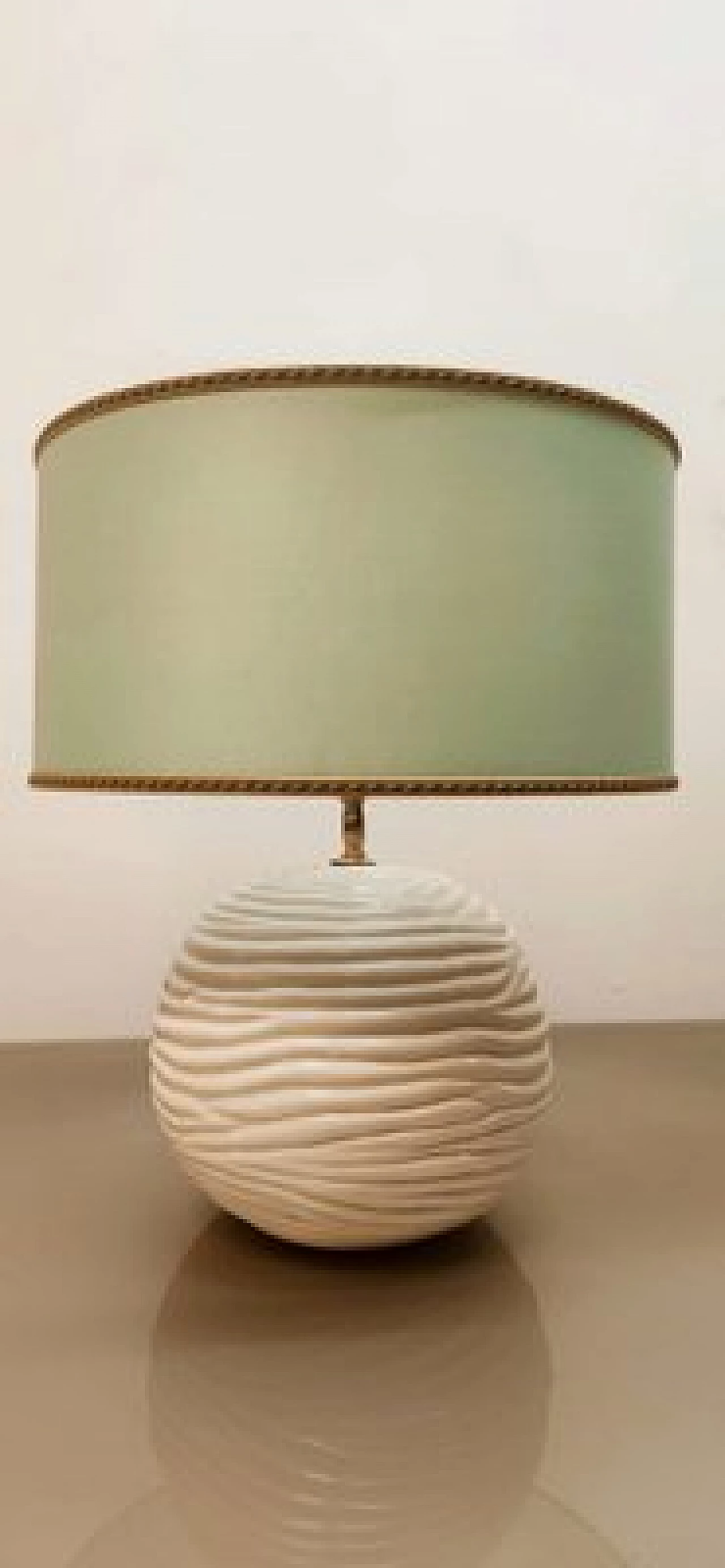 Lampada da tavolo in ceramica bianca con paralume verde acqua, anni '60 11