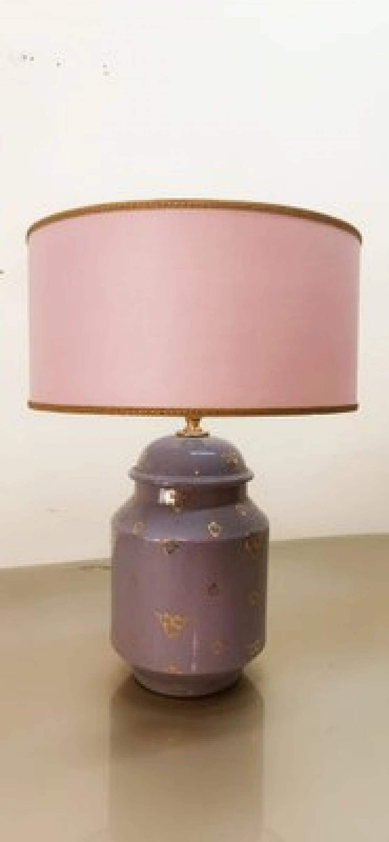 Lampada da tavolo in ceramica viola con paralume in tessuto, anni '70 5