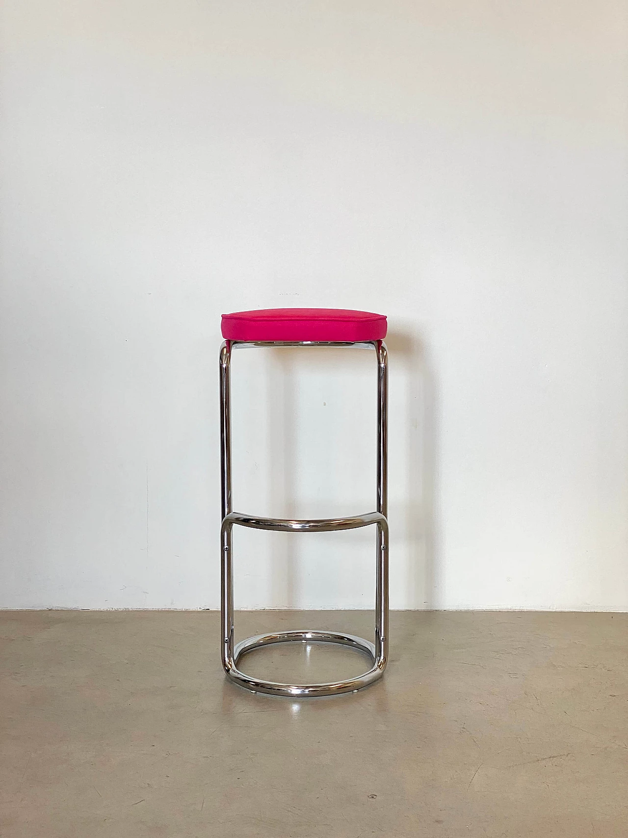 Pair of steel bar stools, 1970s 4