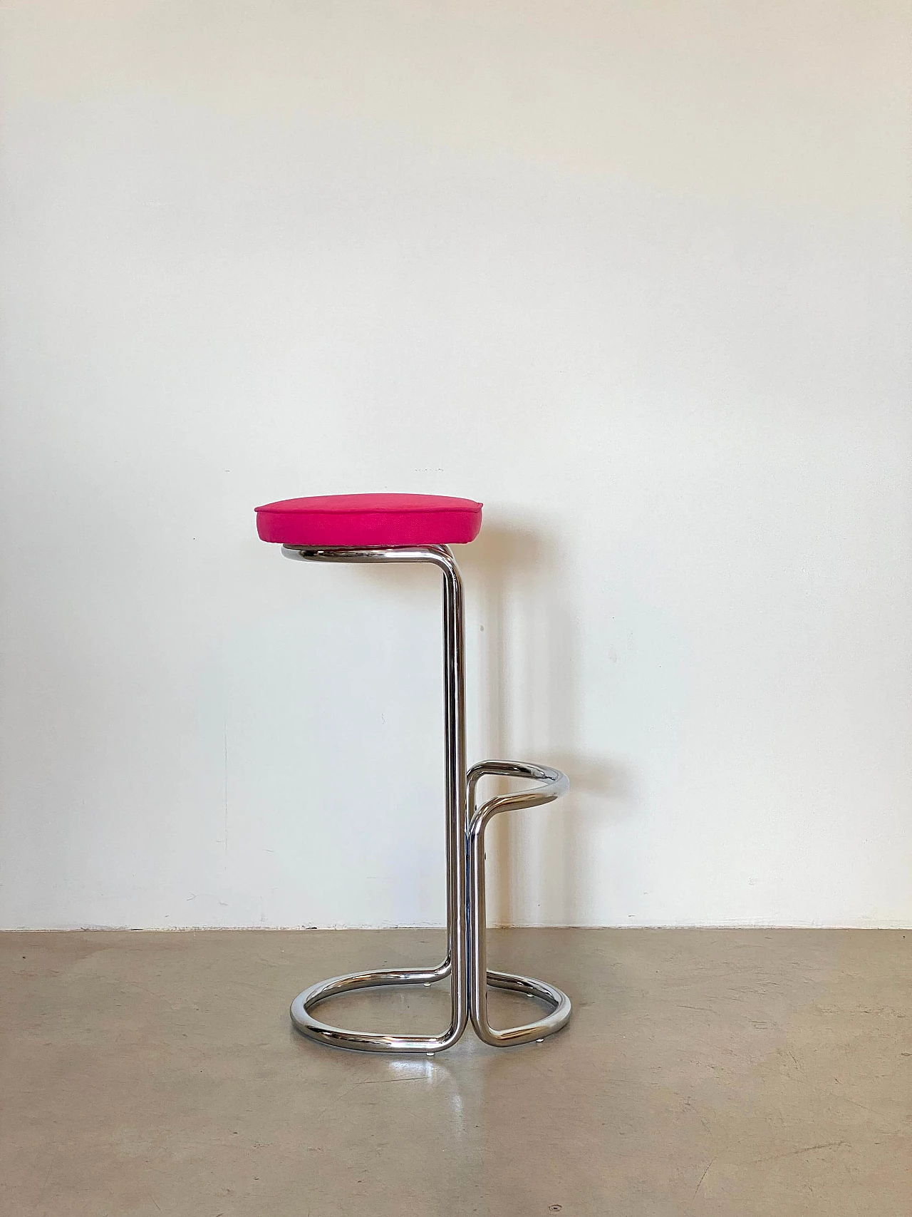 Pair of steel bar stools, 1970s 11
