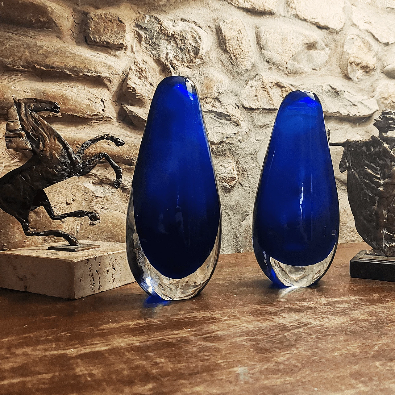 Coppia di vasi in vetro di Murano blu di Flavio Poli per Seguso, anni '60 3