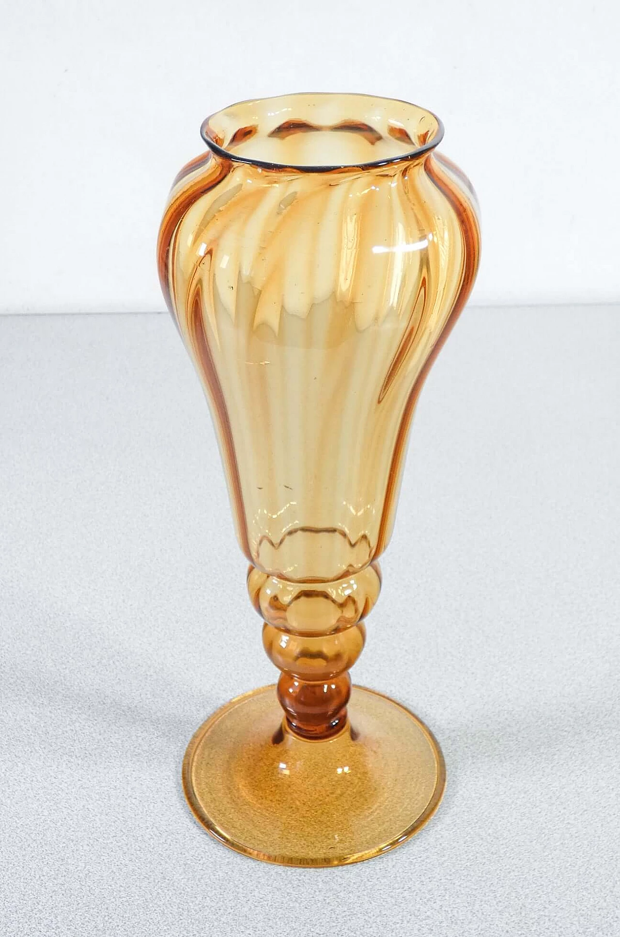 Blown glass vase by Vittorio Zecchin for MVM Cappellin, 1920s 2