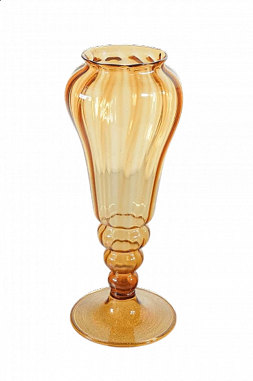 Blown glass vase by Vittorio Zecchin for MVM Cappellin, 1920s